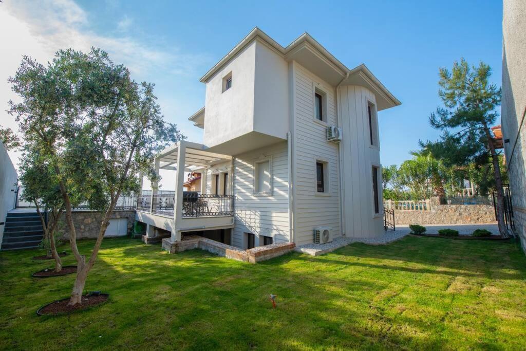 Havuzlu Korunakli Jakuzili Villa Фетие Екстериор снимка
